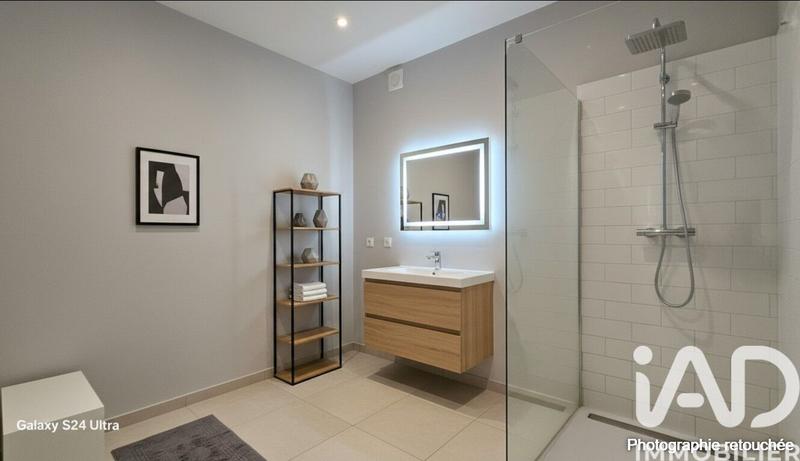 Maison - 111 m² - 4 pièces