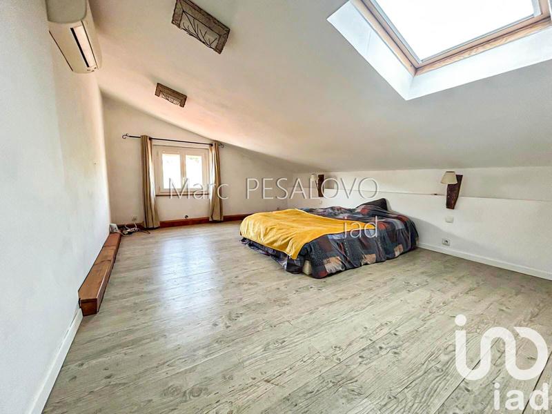 Maison - 159 m² - 7 pièces