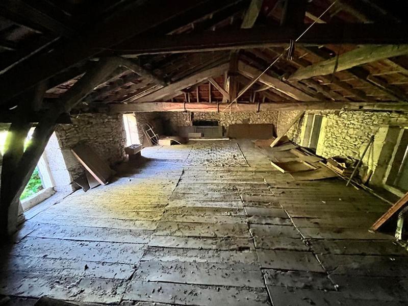 Maison de village - 110 m² - 8 pièces