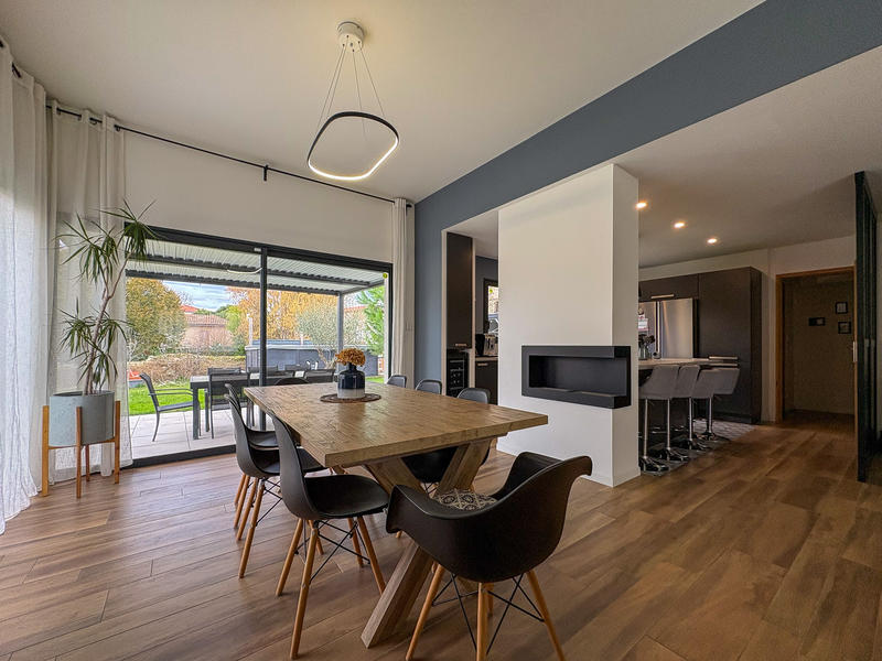 Maison - 150 m² - 7 pièces