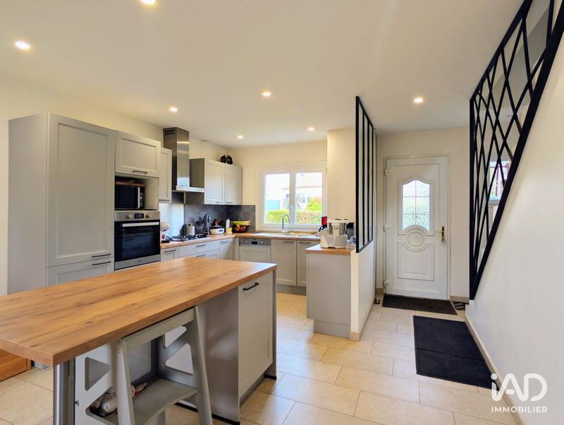 Maison - 152 m² - 6 pièces