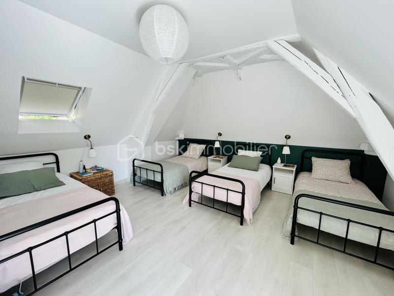 Propriété - 170 m² - 7 pièces