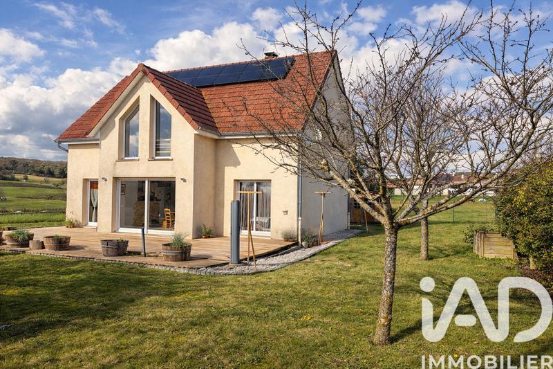 Maison - 145 m² - 6 pièces