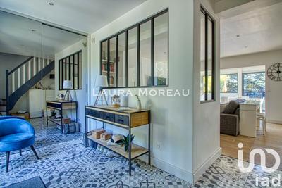 Maison - 133 m² - 8 pièces