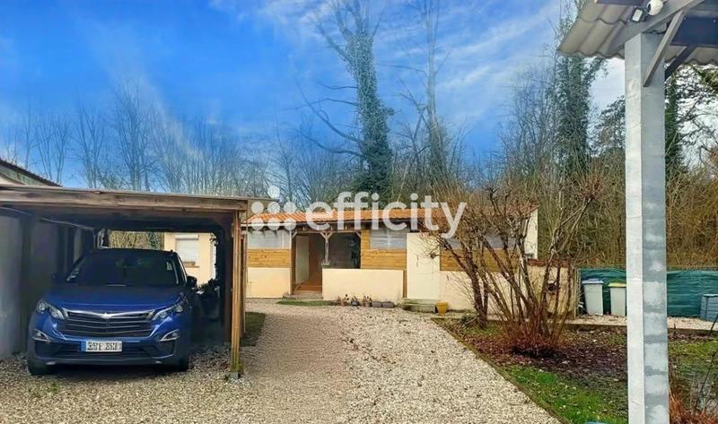 Pavillon - 120 m² - 8 pièces