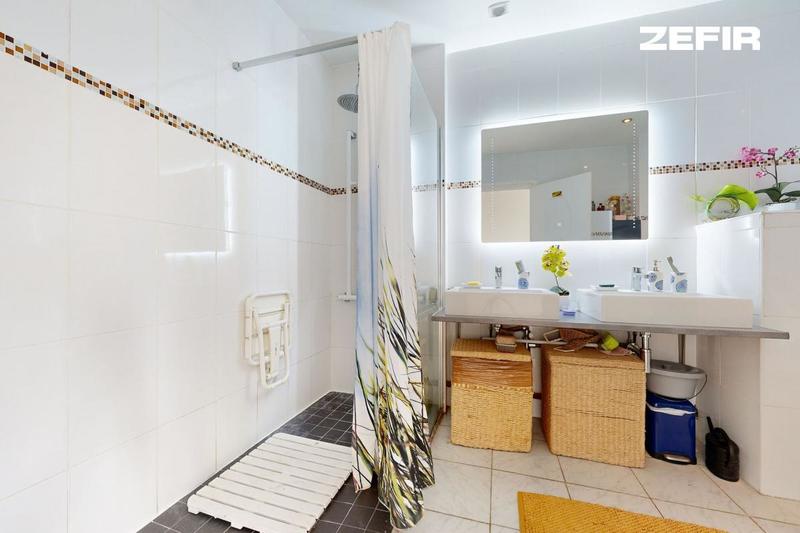 Maison - 177 m² - 2 pièces