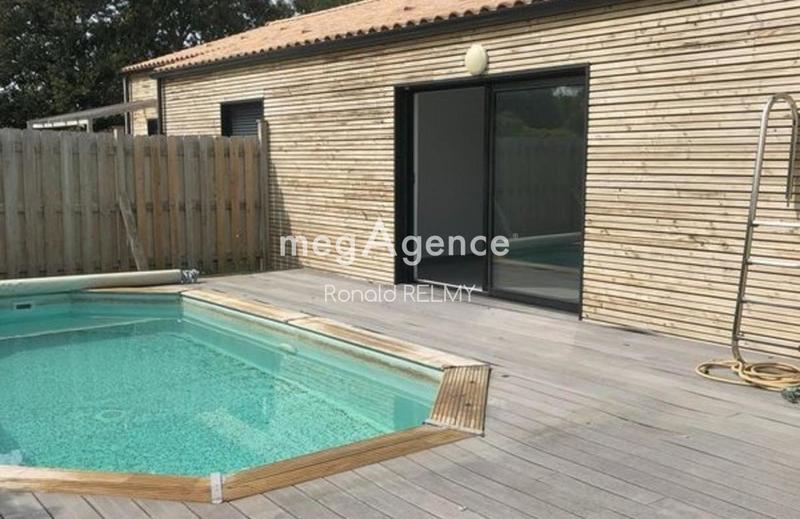 Maison traditionnelle - 89 m² - 4 pièces