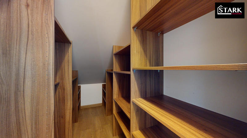 Appartement - 100 m² - 4 pièces