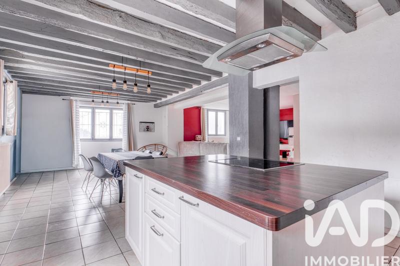 Maison - 291 m² - 9 pièces