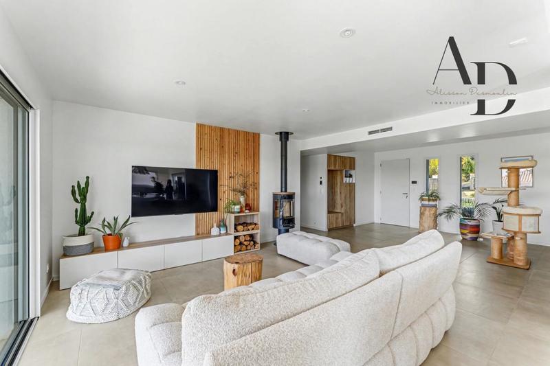 Maison - 113 m² - 5 pièces