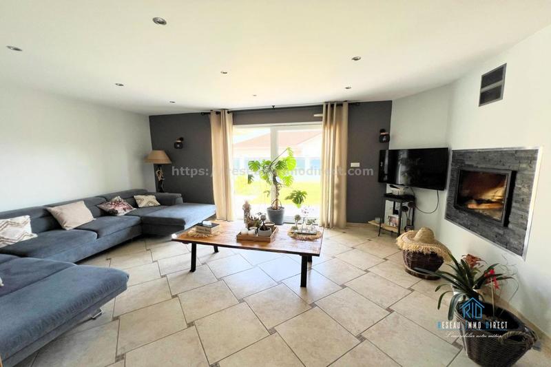 Maison traditionnelle - 170 m² - 6 pièces