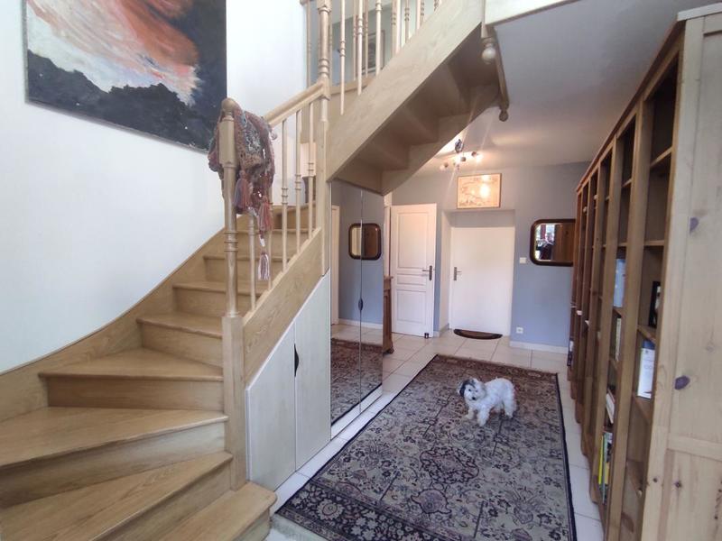 Maison - 300 m² - 10 pièces