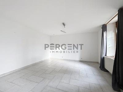 Maison - 101 m² - 5 pièces