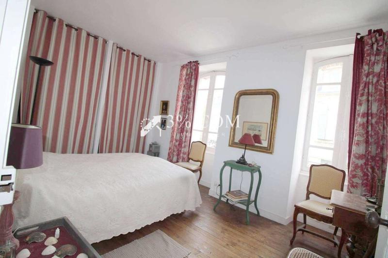 Demeure - 133 m² - 6 pièces