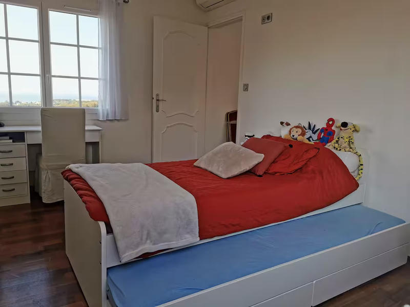 Maison - 148 m² - 6 pièces