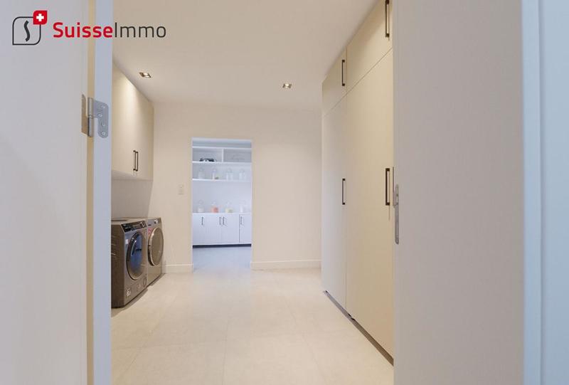 Maison - 195 m² - 7 pièces