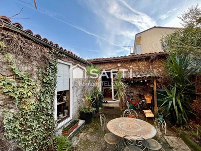 Maison - 183 m² - 5 pièces