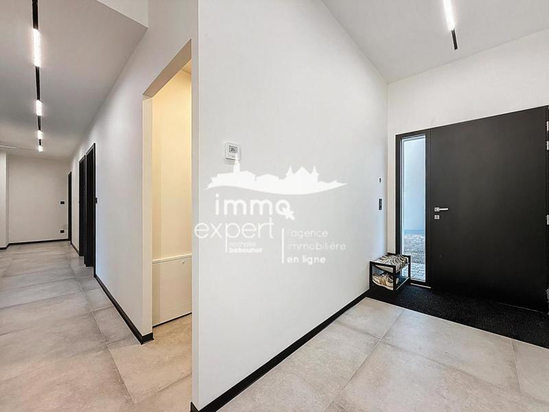 Villa - 145 m² - 6 pièces