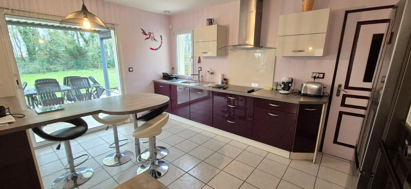 Maison - 96 m² - 4 pièces