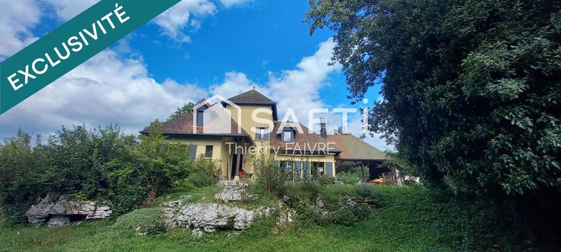 Maison - 209 m² - 10 pièces