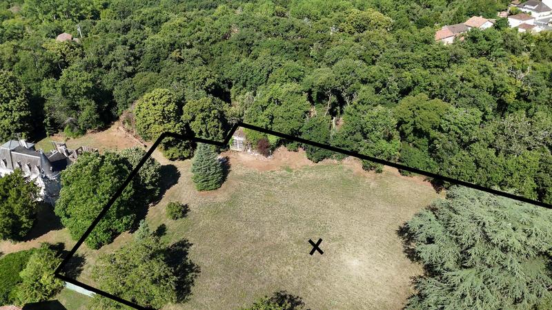 Terrain constructible