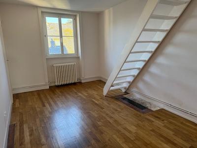 Appartement - 114 m² - 5 pièces