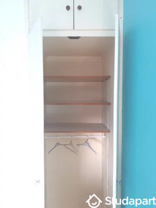 Chambre - 11 m² - 1 pièce