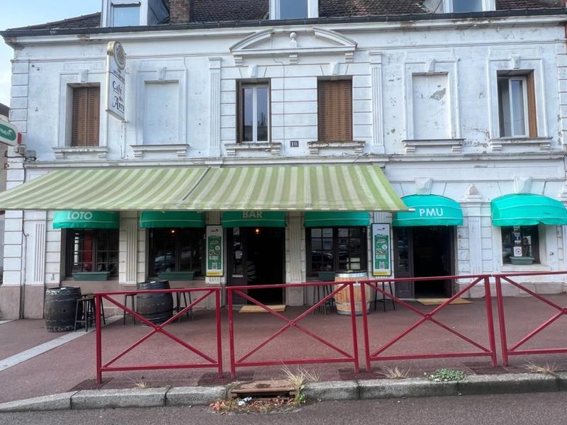 Immeuble - 300 m² - 7 pièces