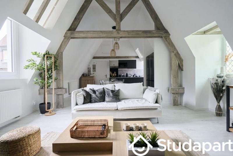 Chambre - 13 m² - 1 pièce