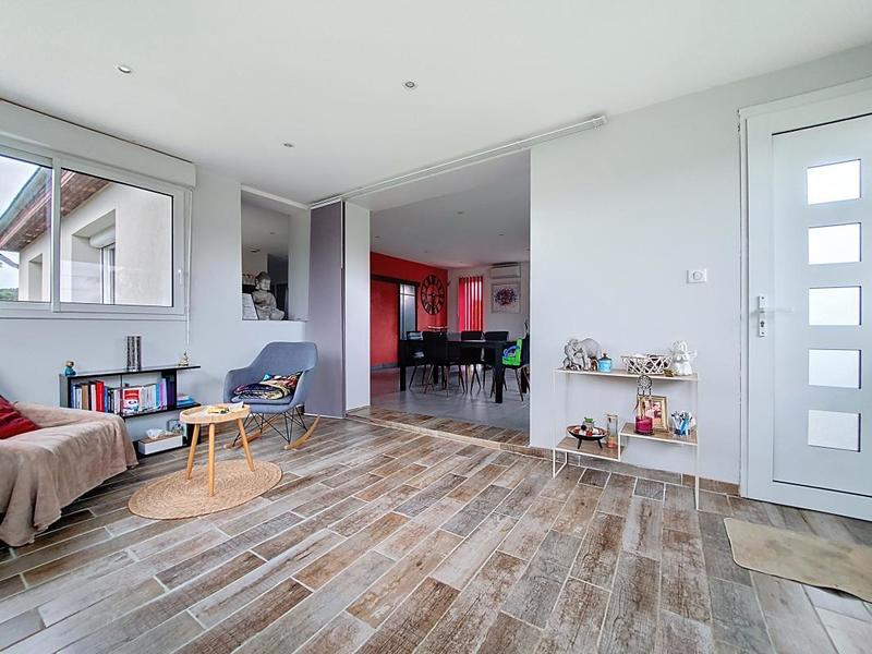 Appartement - 94 m² - 3 pièces