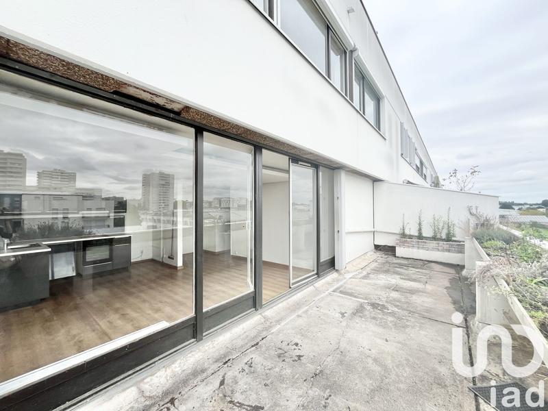 Appartement - 79 m² - 4 pièces