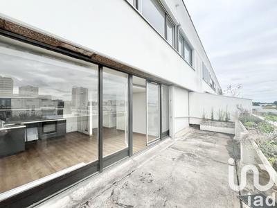 Appartement - 79 m² - 4 pièces