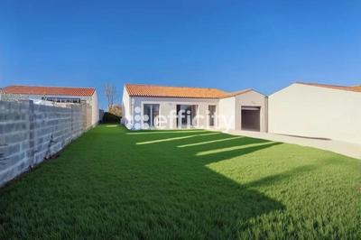 Pavillon - 140 m² - 5 pièces