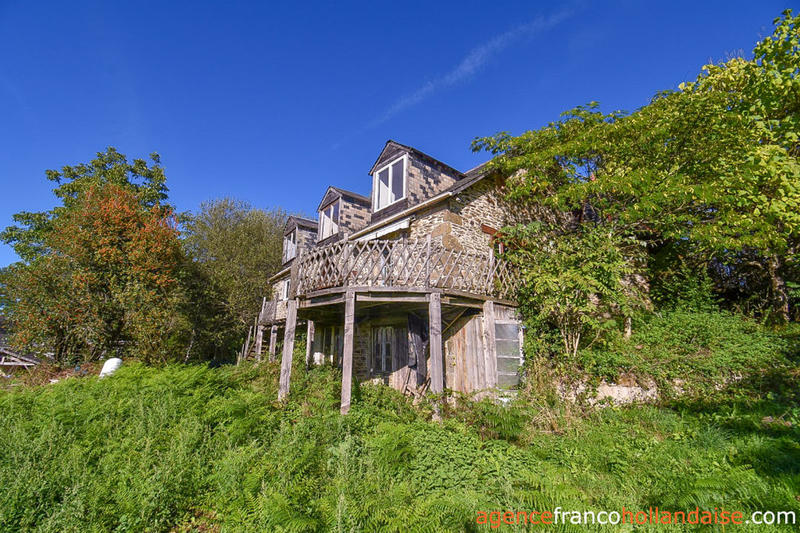 Maison - 143 m² - 6 pièces