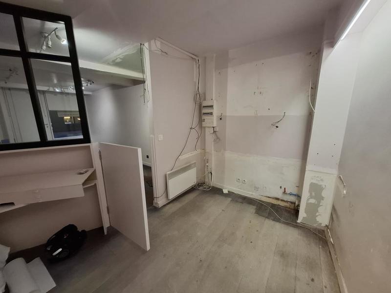 Bureau - 24 m² - 1 pièce