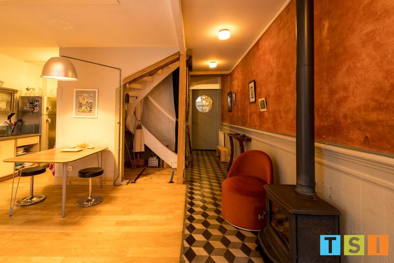 Maison - 200 m² - 8 pièces