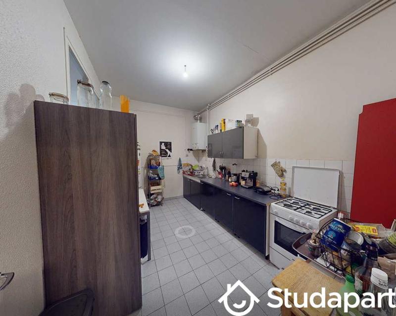 Chambre - 55 m² - 1 pièce