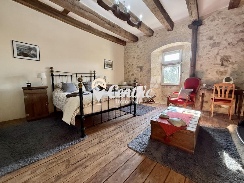 Ferme - 285 m² - 9 pièces