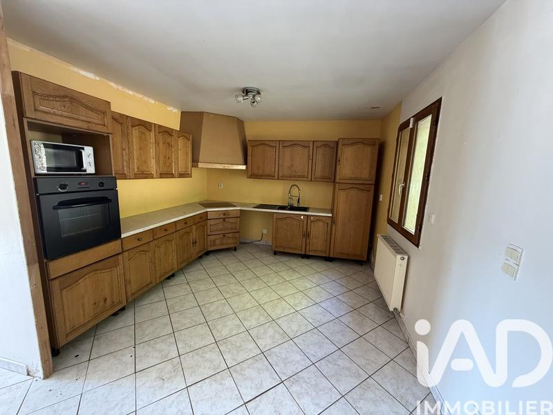 Maison - 140 m² - 7 pièces