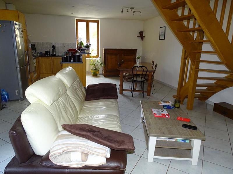 Maison - 107 m² - 6 pièces