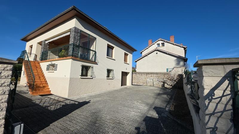 Maison - 132 m² - 5 pièces