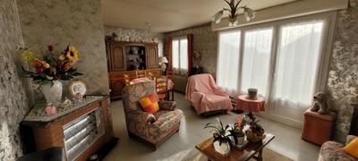 Maison - 102 m² - 5 pièces