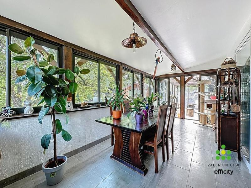 Maison - 126 m² - 7 pièces