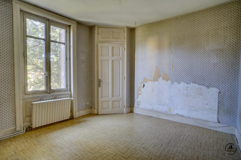 Maison - 190 m² - 8 pièces