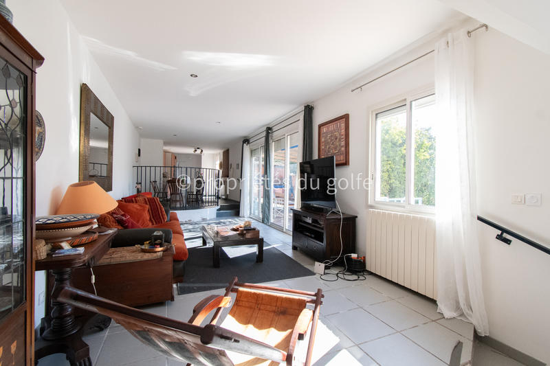 Maison - 169 m² - 4 pièces