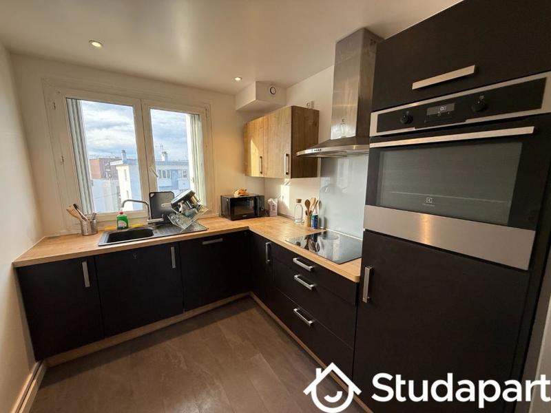 Chambre - 10 m² - 1 pièce