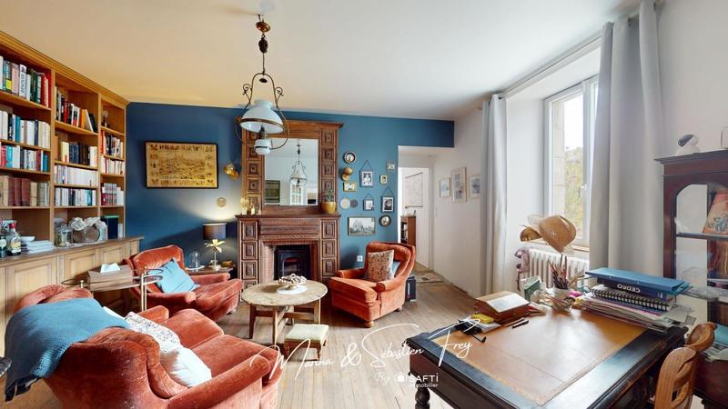 Maison de maîtres - 300 m² - 11 pièces