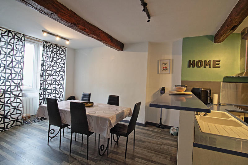 Maison - 137 m² - 5 pièces