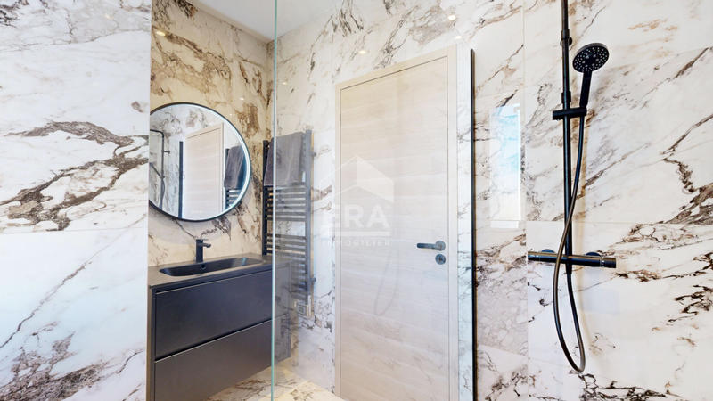 Appartement - 79 m² - 3 pièces