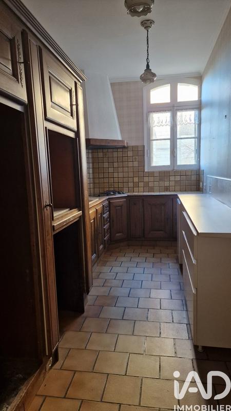 Maison - 226 m² - 8 pièces